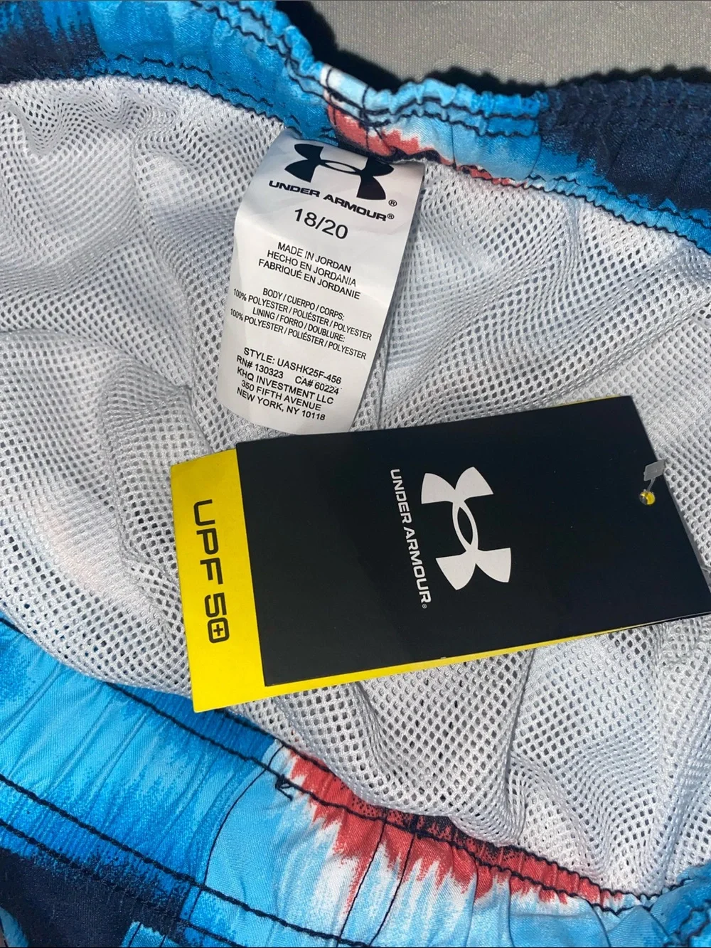 Under Armour Boys Mercury Volley Swim Shorts Sz 18/20 NWT